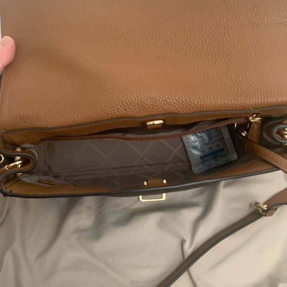 Michael Kors purse - Picture 6 of 8